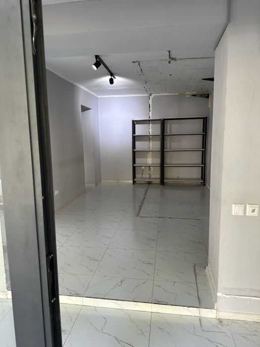 Сдаю в аренду 80 м² Офис. 1-Линия. ул.Карасу. Лисунова. Яшнабад.