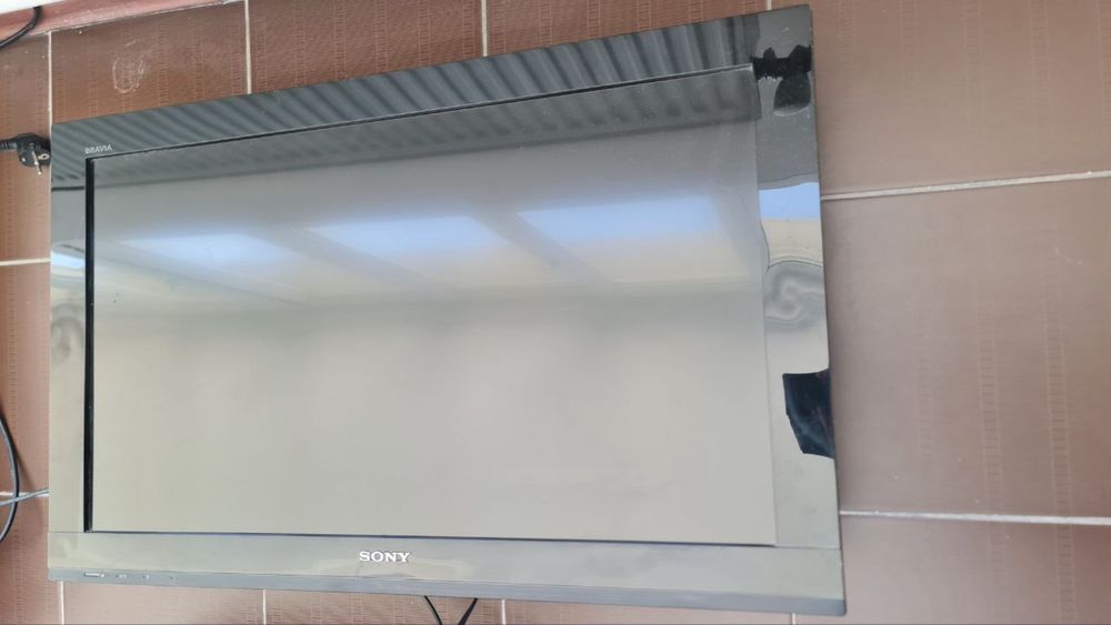 Телевизор Sony 32 диагональ