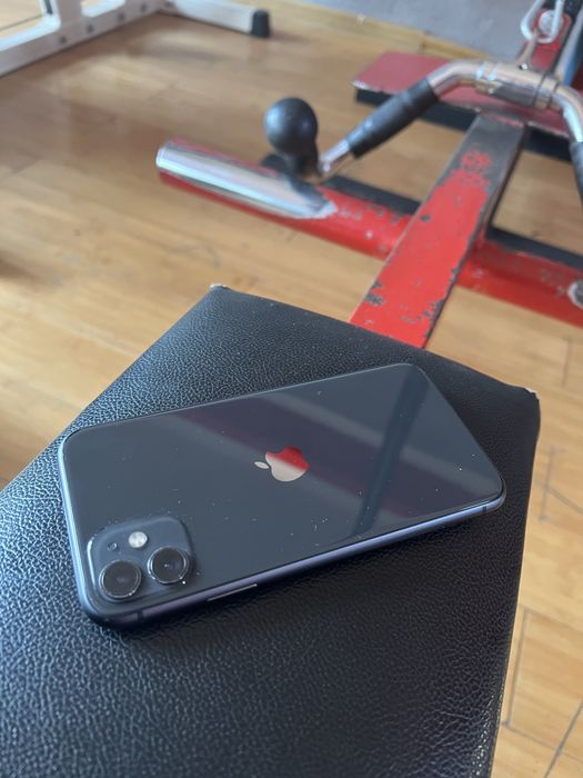 Айфон 11 на 128гб