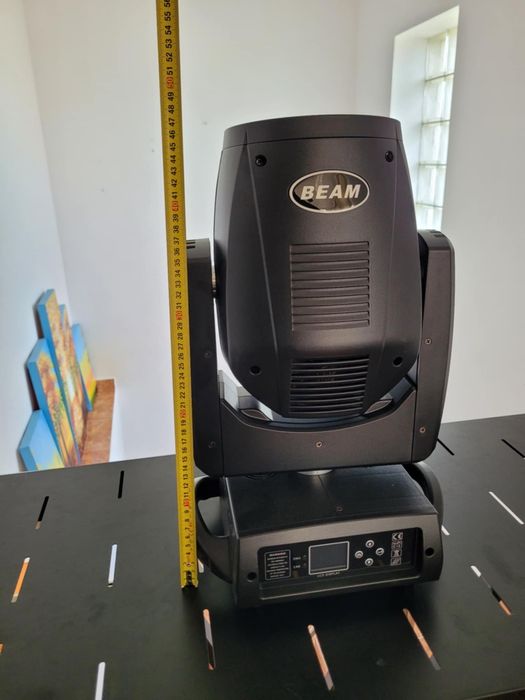 Set NOI Moving head-uri 7R 230W + flight case