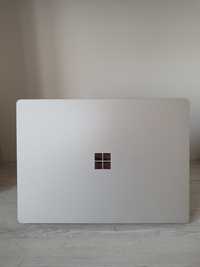 Microsoft Surface laptop i7-7660u 8/256gb