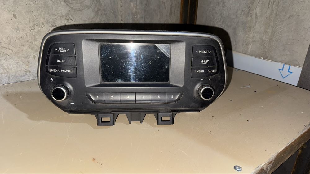 Магнитола  Автомагнитофон