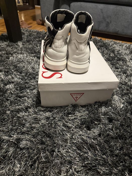Adidasi Guess 44