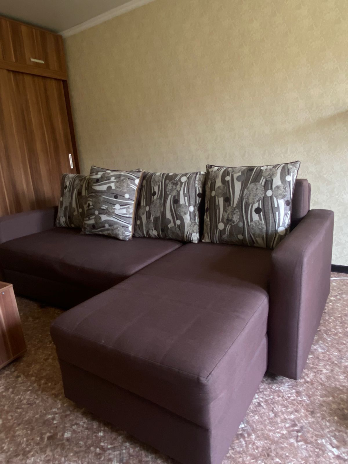 Диван угловой раскладной