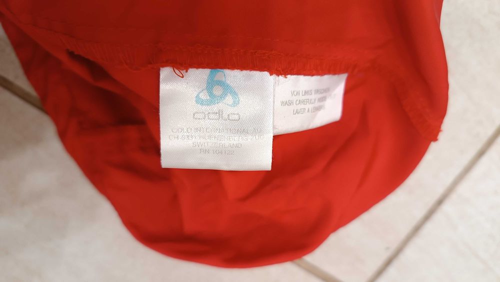 Елек ODLO eлече ветровка яке