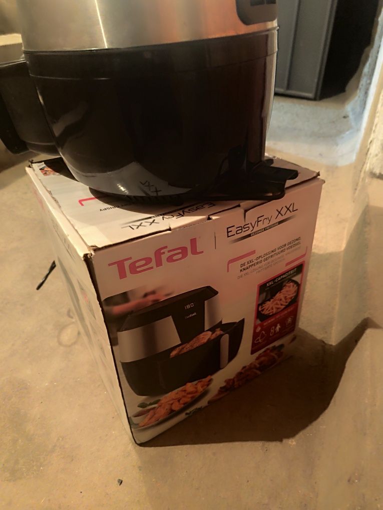 Фритюрник с горещ въздух Tefal Easy Fry XXL EY701D15, 1850 W, 1,6 кг,