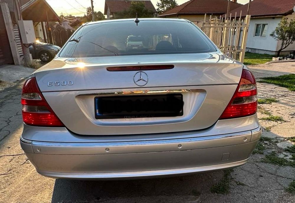 Mercedes-Benz E 500/W211, DISTRONIC