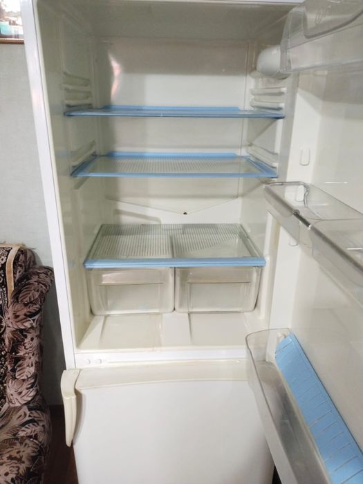 Холодильник .б/у