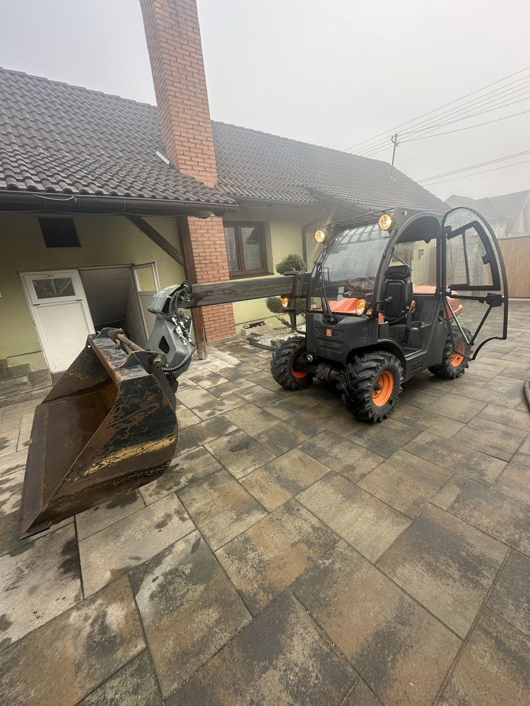 Inchiriem Cilindru compact,Bobcat,Miniexcavator,Incarcator telescopic