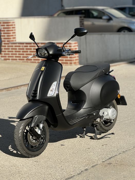 Scuter Vespa Notte - doar cu B