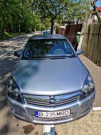 Vând Opel Astra H Sedan