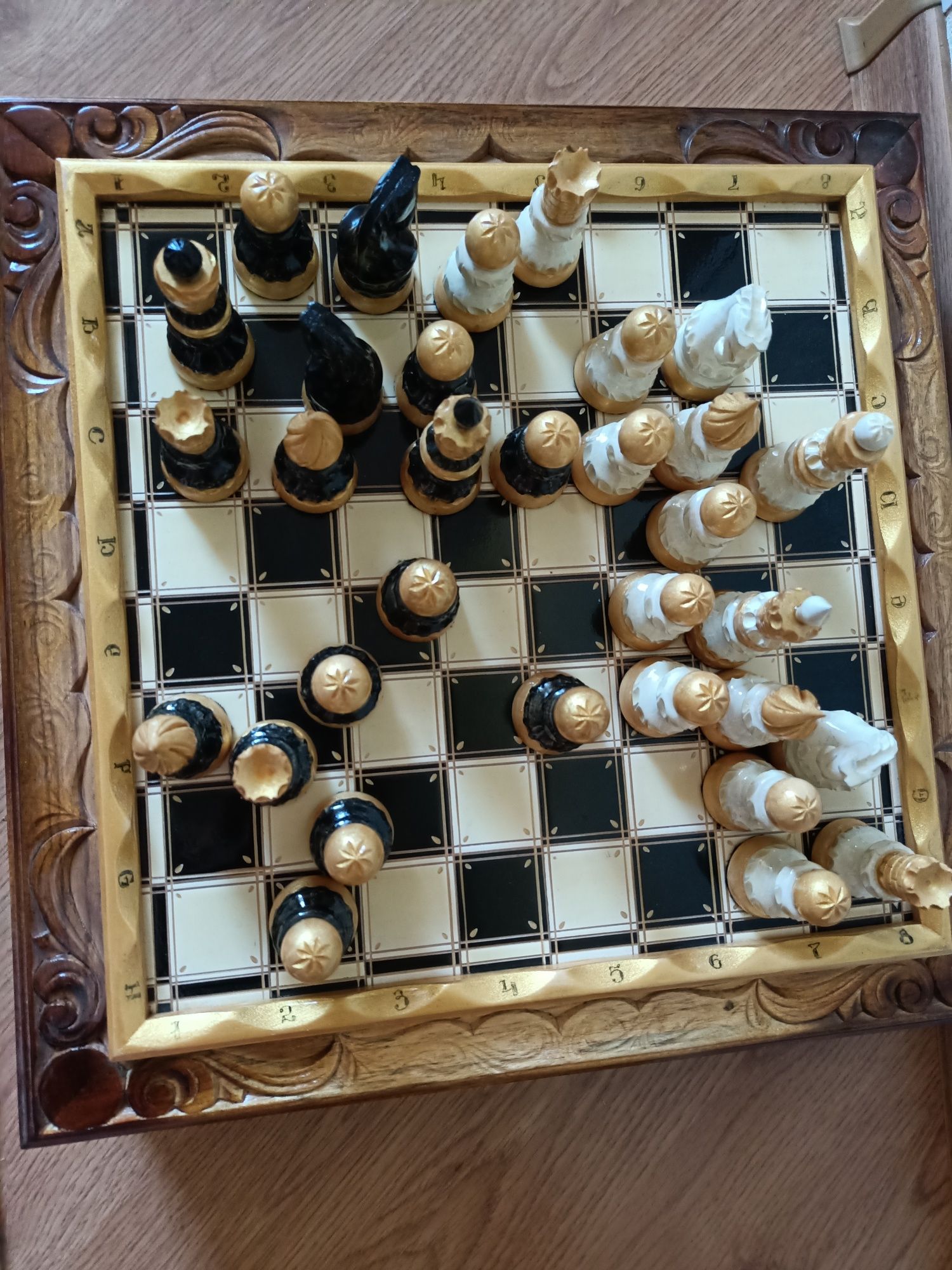 Продам шахматы ларец