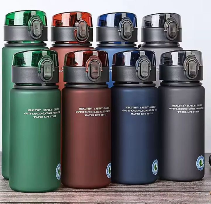 Термос / Бутилка от неръждаема стомана 560 ml — Нов модел 2025 г.