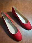 Pantofi roșii din piele, toc de 3 cm, stare foarte bună, mărimea 39-40