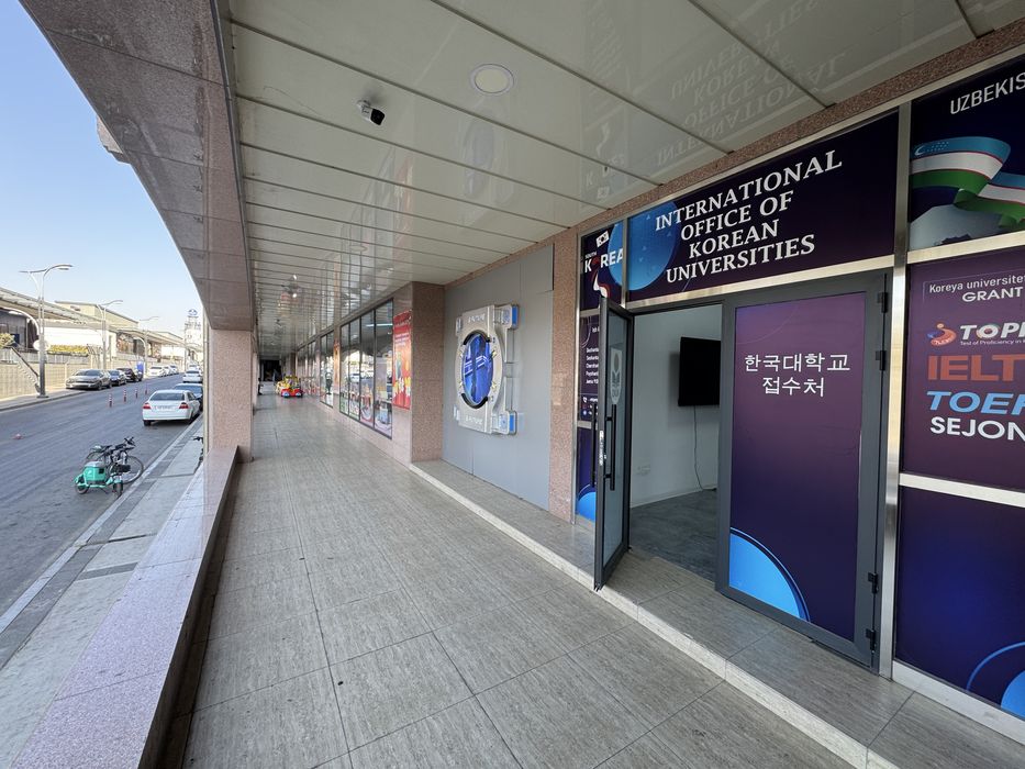 Срочна Сдается Помещение. Сеул Мун.Яккасарай 70 квадрат