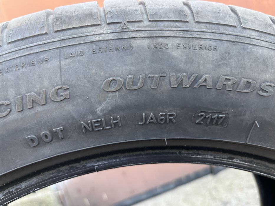 Гуми      Goodyear 255/50/19.