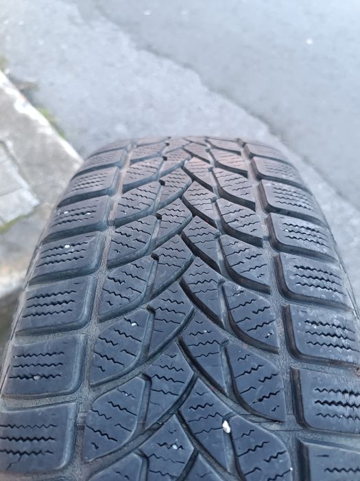 Гуми зимни 185 65 15