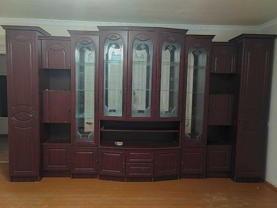 Стол + Стенка для Гостинной