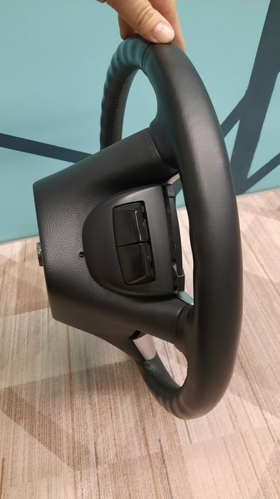 Продам руль для каптивы