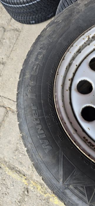 Anvelope iarna Hankook 205/70/15