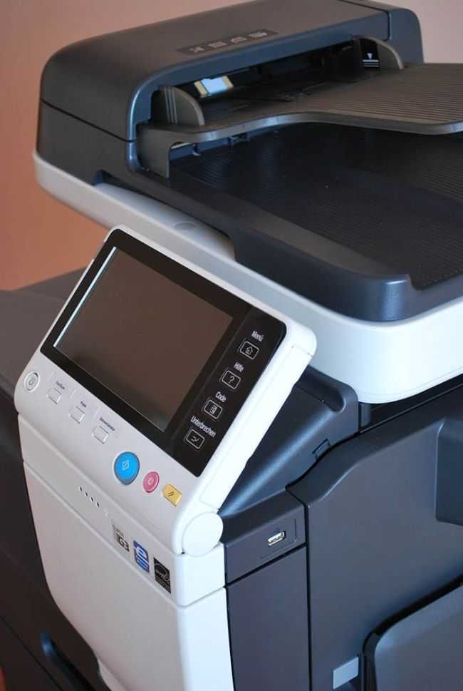 Konica Minolta Bizhub C3350