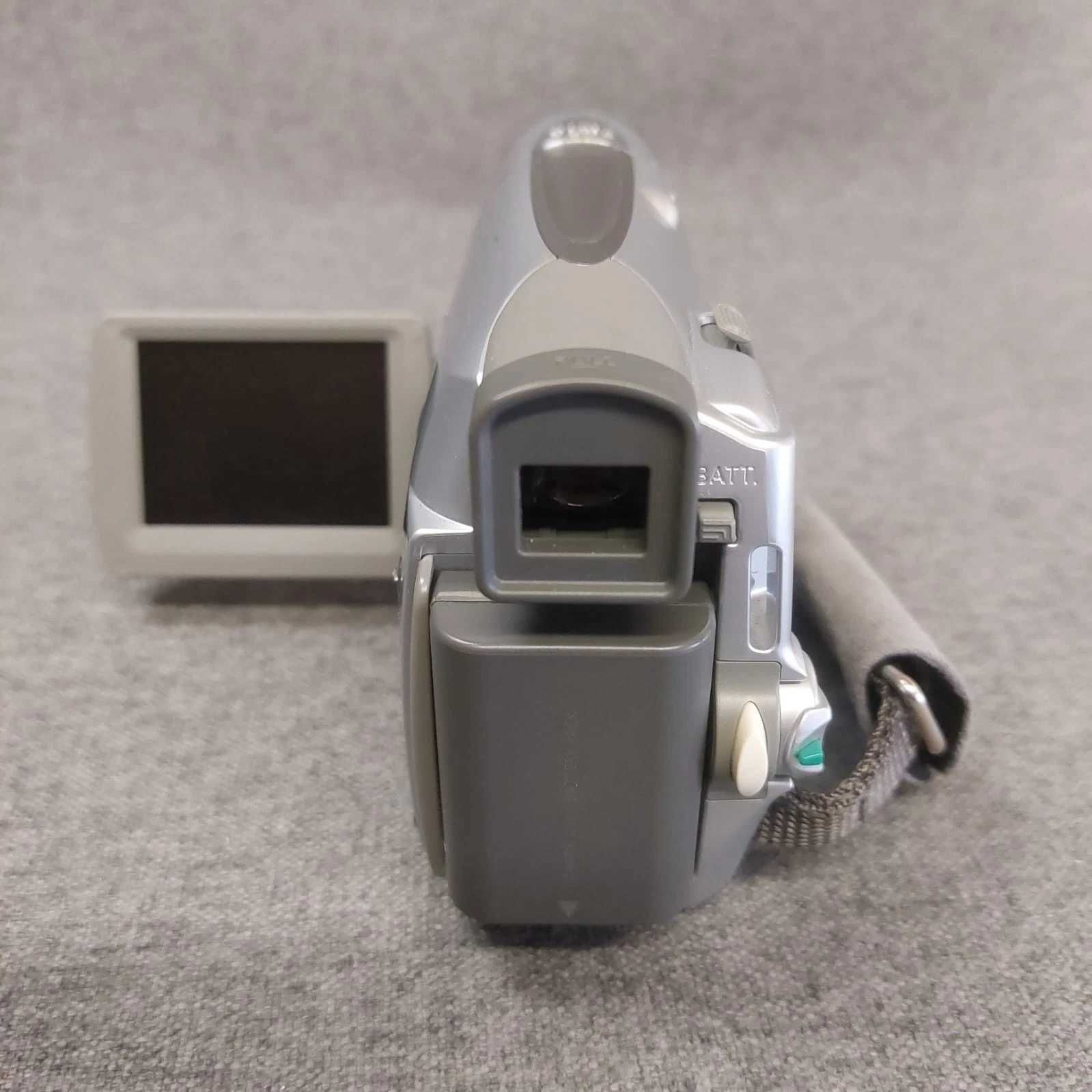 Camera pc cu card si caseta video minidv