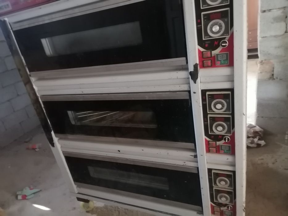 Tok pechka buxonka sexlar uchun pishiriq sexlar uchun