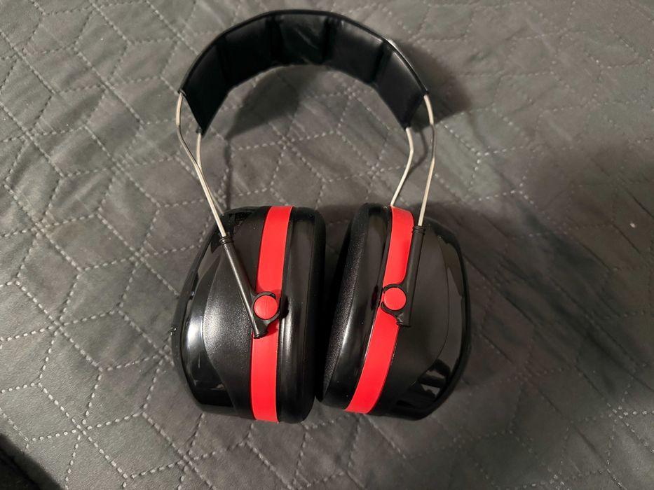 Antifoane (casti) externe 3M™ PELTOR™ Optime™ III H540A