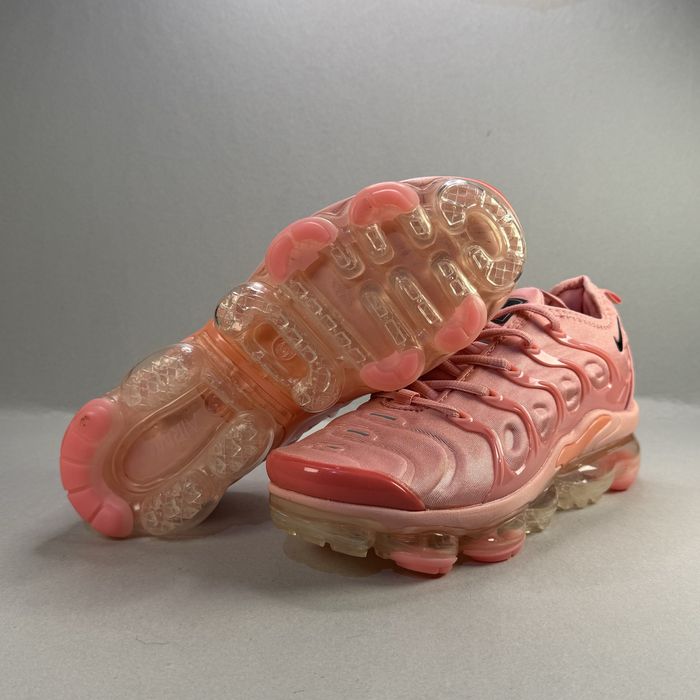 ДАМСКИ Nike Vapormax Plus Pink! НОВИ! Ориг!