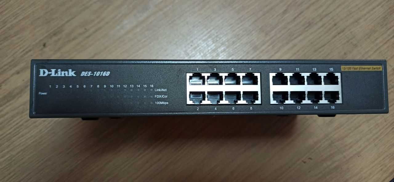 Switch D-Link 8 si 16 porturi - Ca Nou - garantie