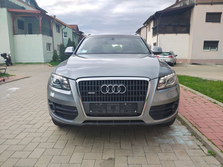 Audi Q5 Audi Q5/ 2010/ s-line