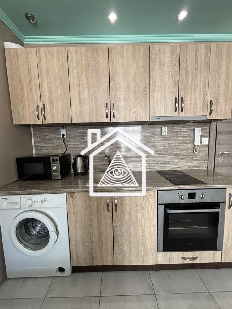 Продава се Двустаен апартамент в Пловдив, Младежки Хълм - 53 кв.м за 2019 €/кв.м - Снимка #3