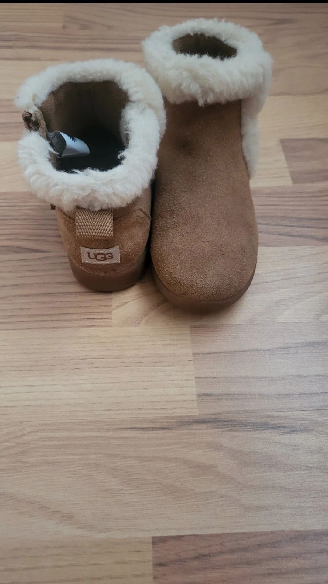 Cizme UGG marimea 28,5