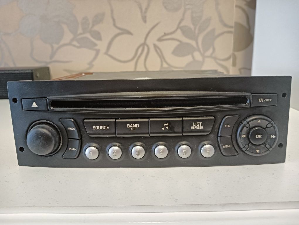 Cd player peugeot 207/307