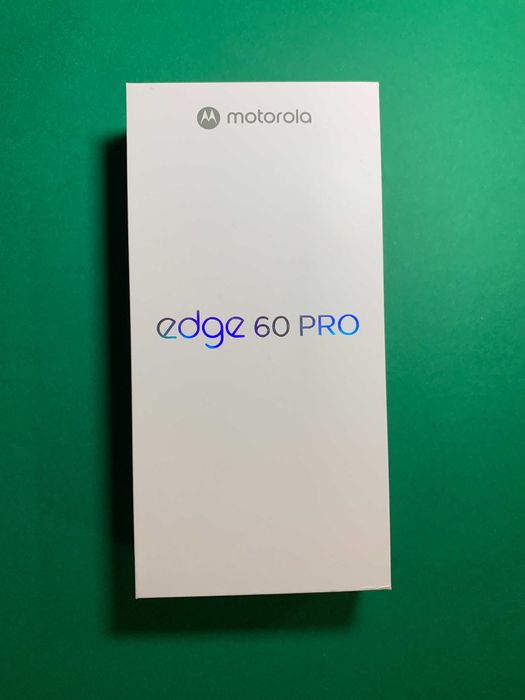 Telefon NOU Motorola Edge 60 Pro 256GB, culoare Pantone Shadow SIGILAT