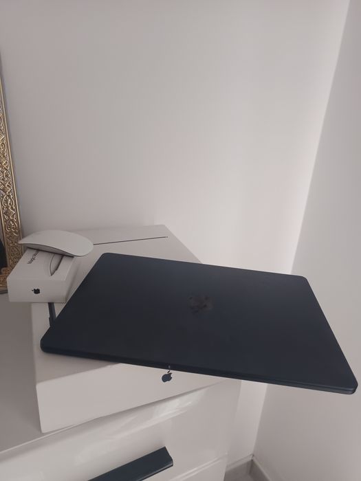 MacBook Air 15" M2/8GB/256GB