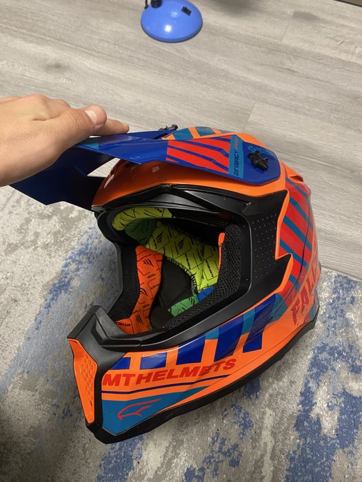 Vand casca full face falcon