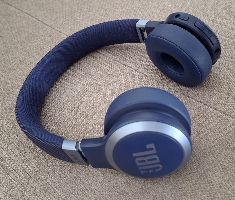 Casti wireless JBL 670nc LIVE