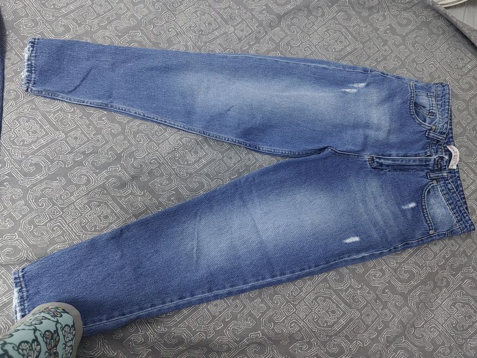 Продаются джинсы в отличном состоянии
