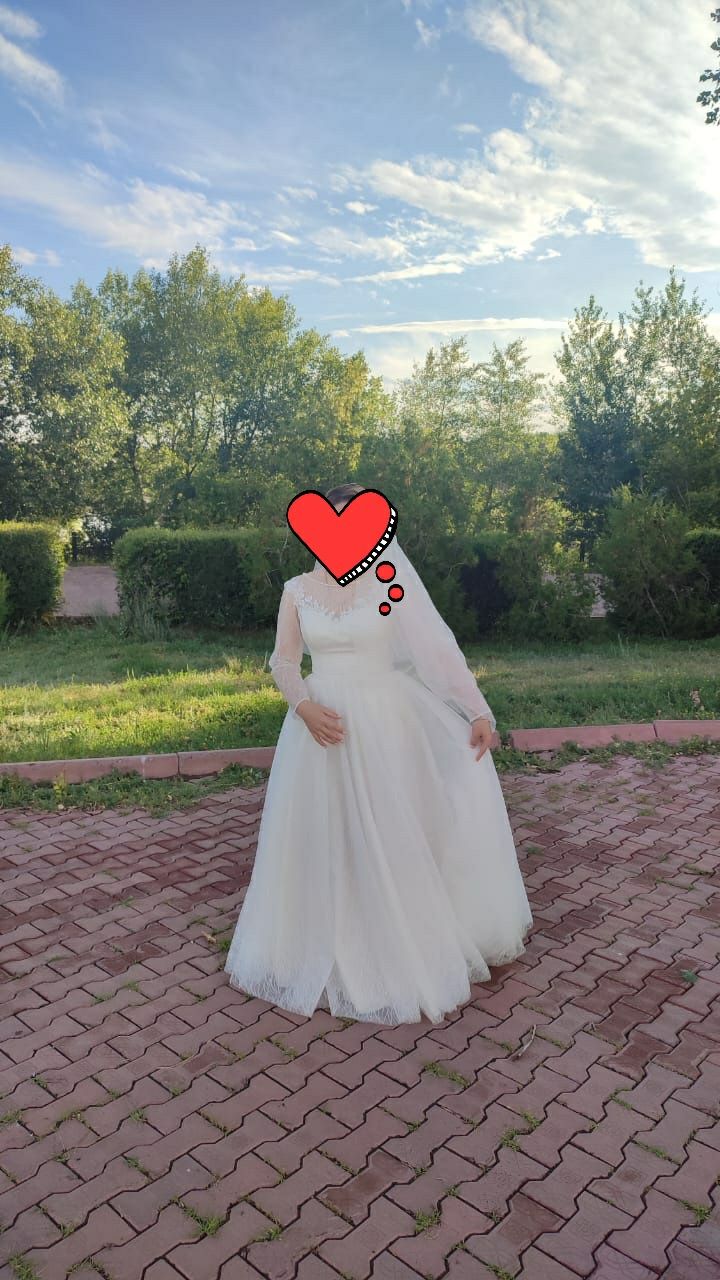 Продаётся свадебный платье