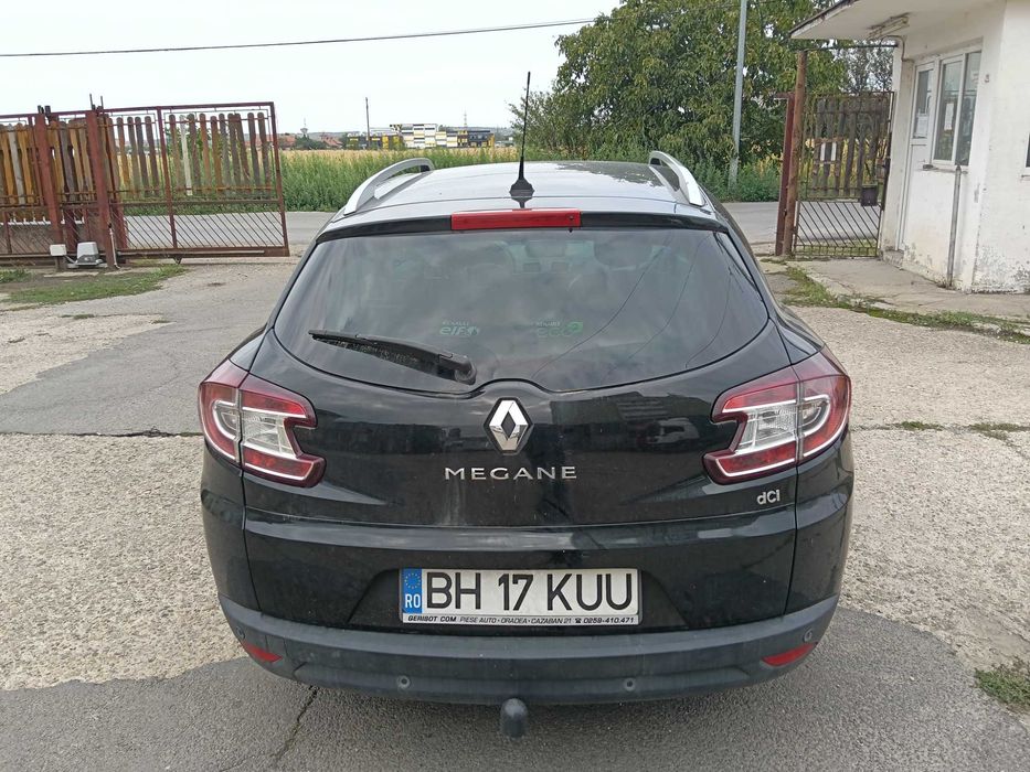 Schimb Megan GT style bose eddition cu BMW X3 sau BMW E60