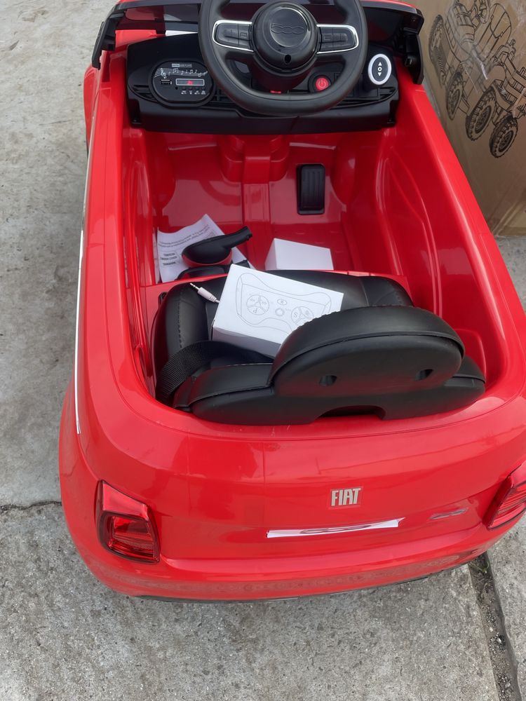 Masinuta electrica 12V Nichiduta cu licenta Fiat 500E Red