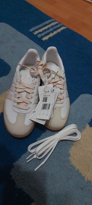 Vand Adidas doua modele