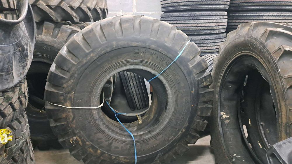 23.5-25 AEOLUS (фронталный погрузчик 3 куба)