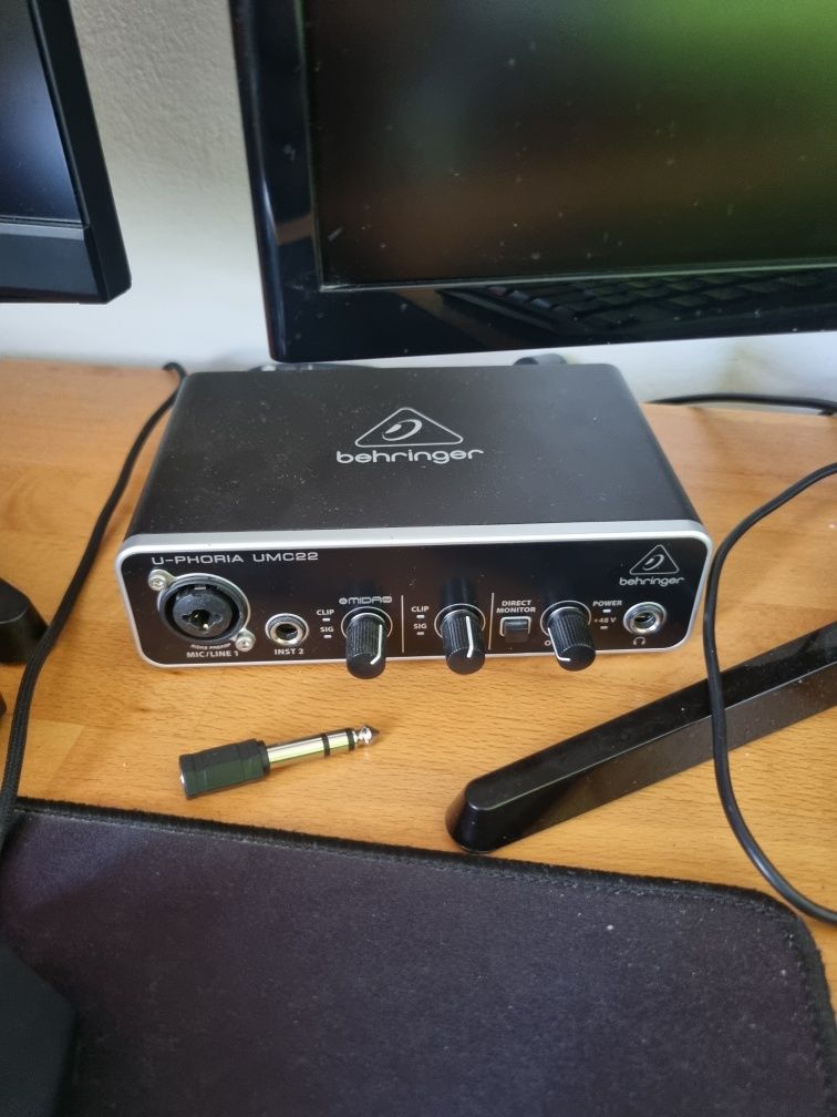 Interfata audio / Placa de sunet Behringer U-phoria UMC22