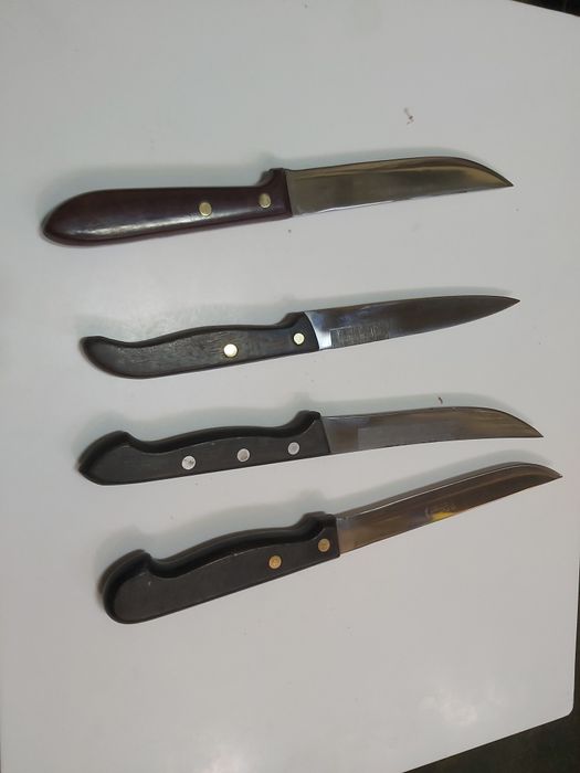 Cutite pentru vânătoare si pescuit.