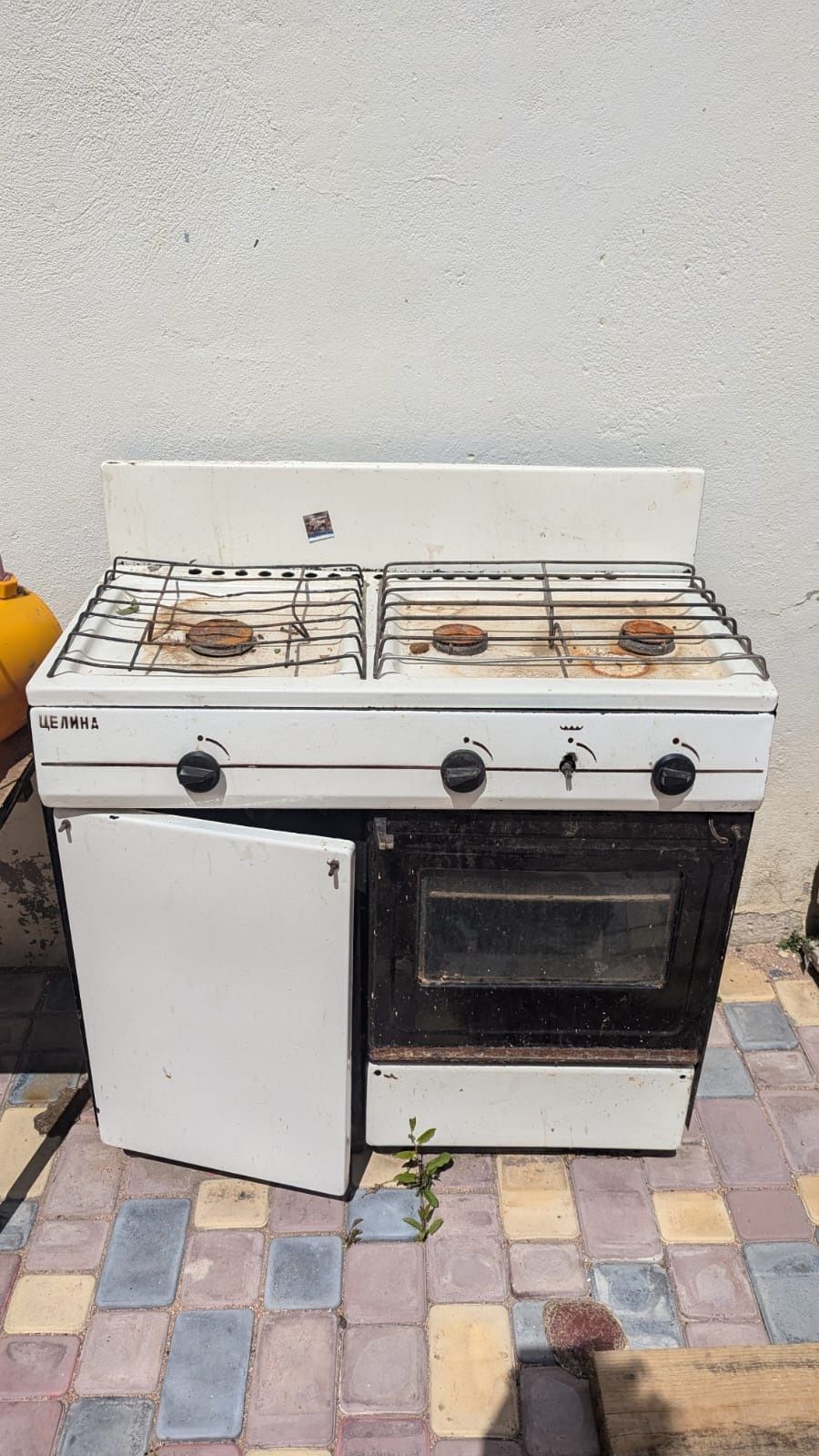 Продам газовую плиту