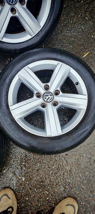 Jante R16 Vw 5x112 cu anvelope vara noi 205/55 R16 schimb cu R18