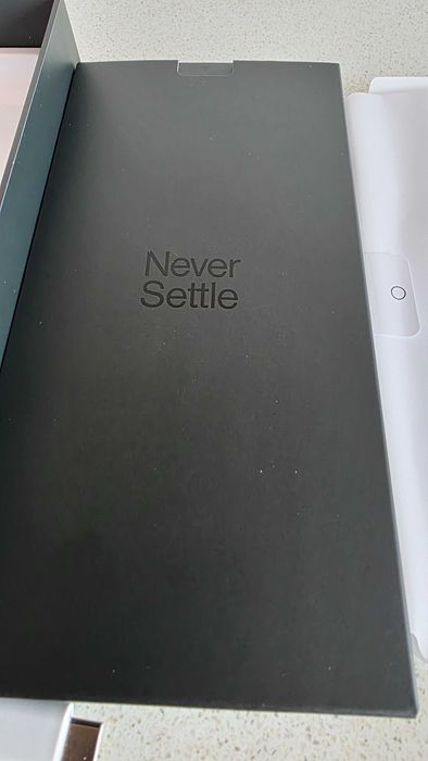 One Plus 13 Midnight Ocean 512gb, в гаранция!