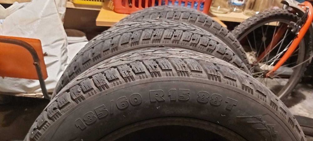 Anvelope de iarnă stare excelentă